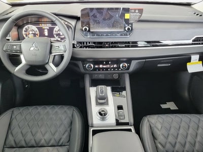 2024 Mitsubishi Outlander SEL