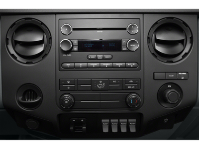 2013 Ford Super Duty F-450 DRW XL