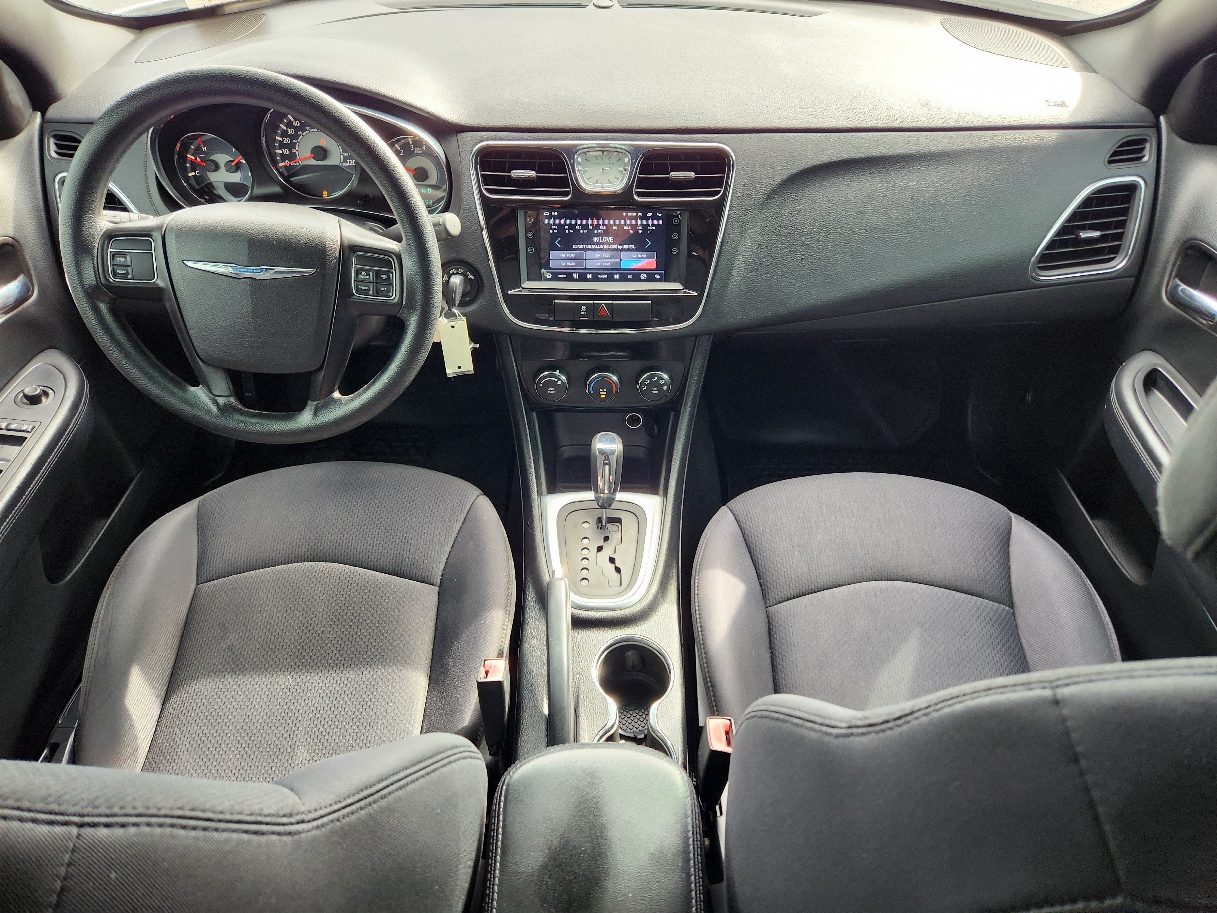 2014 Chrysler 200 LX