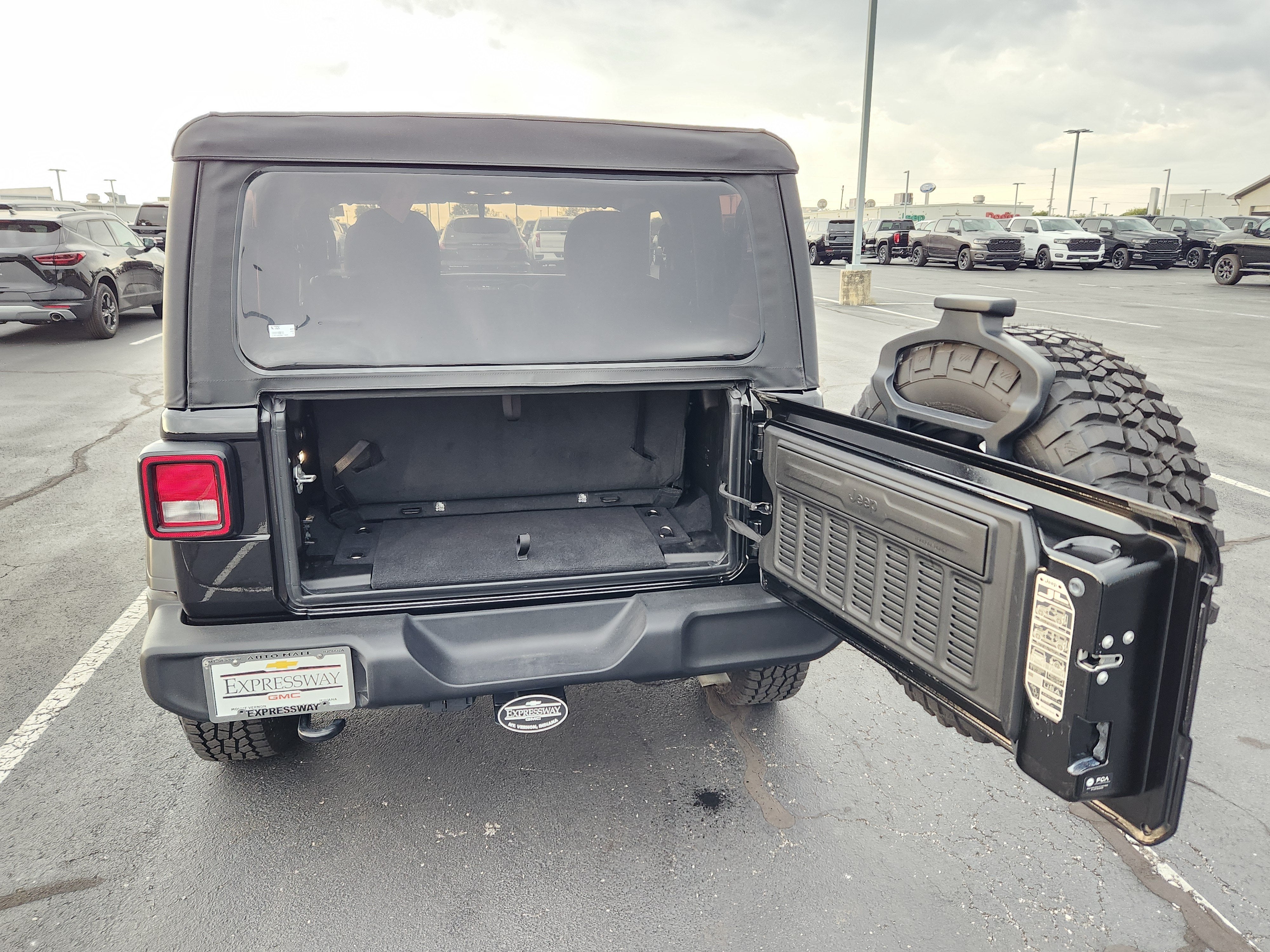 2022 Jeep Wrangler Willys Sport 4x4