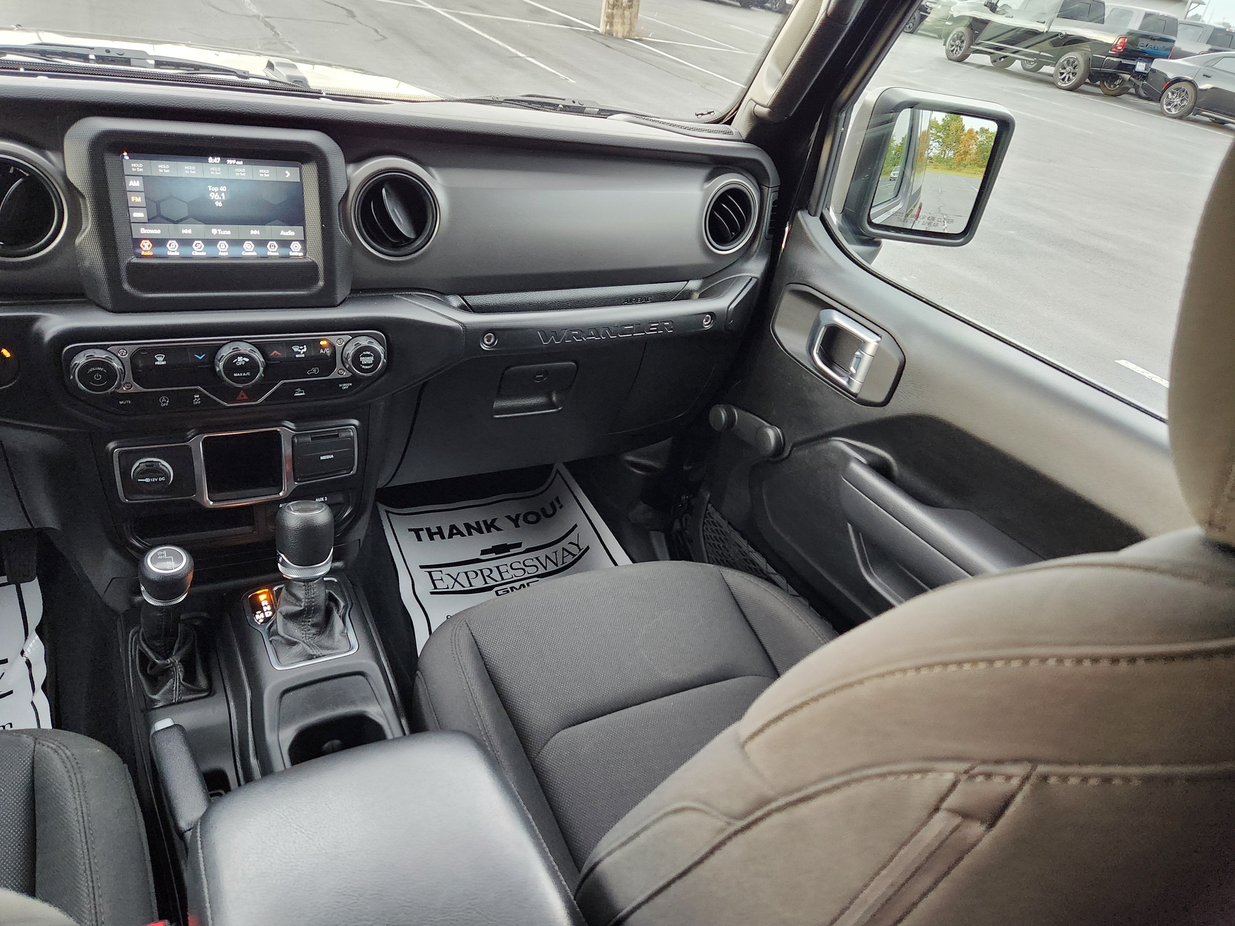2022 Jeep Wrangler Willys Sport 4x4