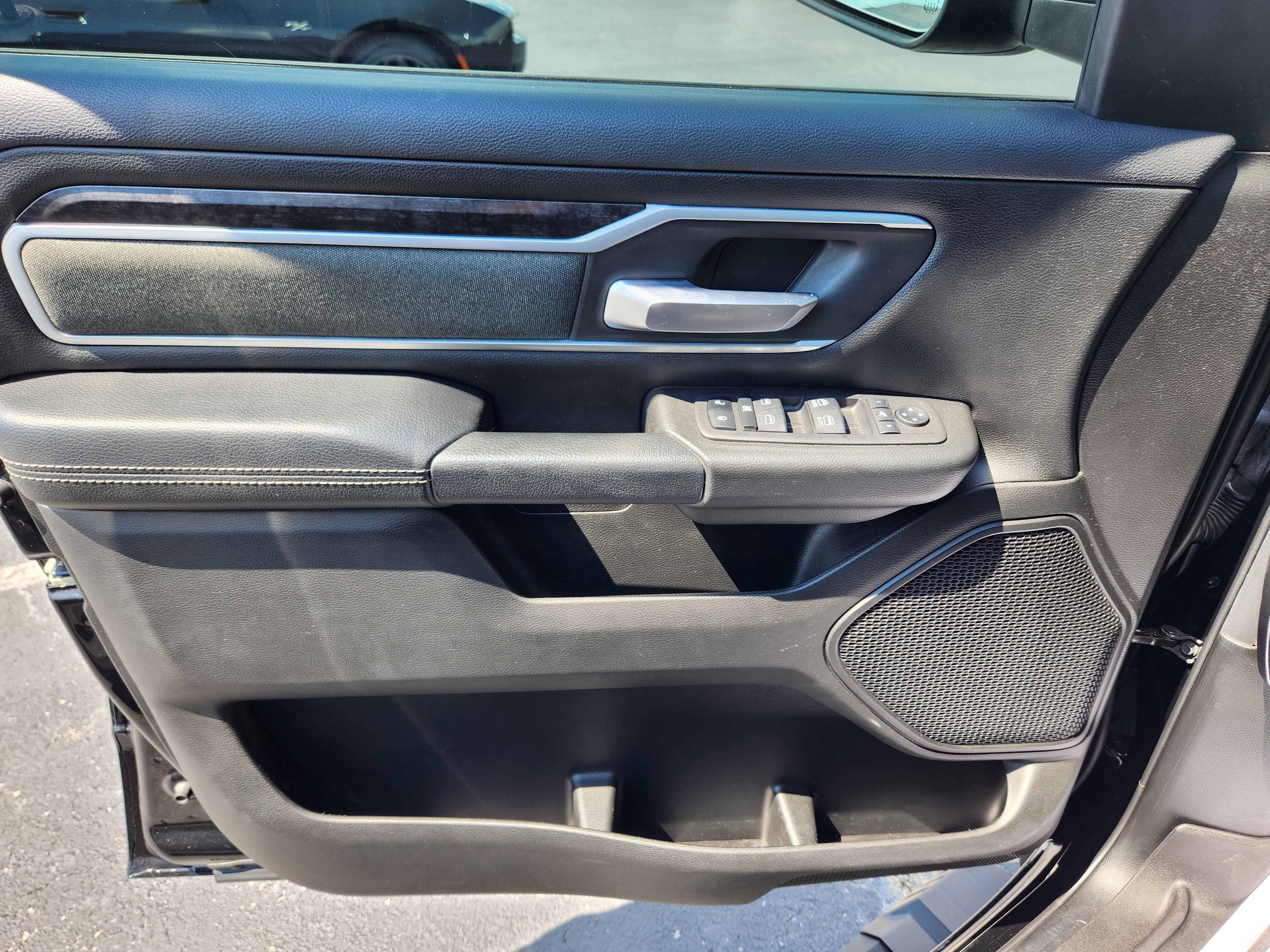 2023 RAM 1500 Big Horn Crew Cab 4x4 5'7" Box