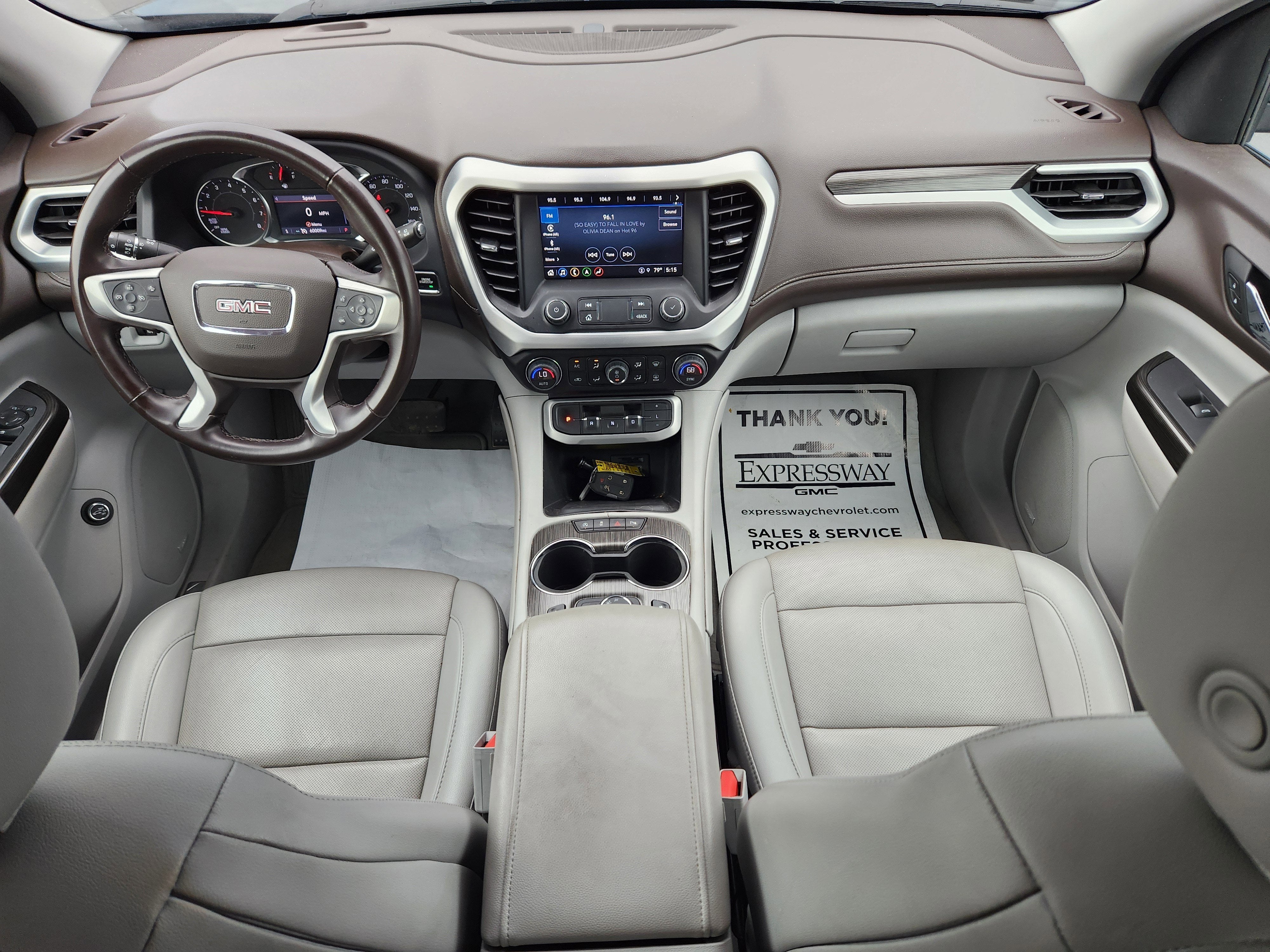 2023 GMC Acadia SLT