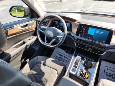 2024 Volkswagen Atlas 2.0T SE w/Technology