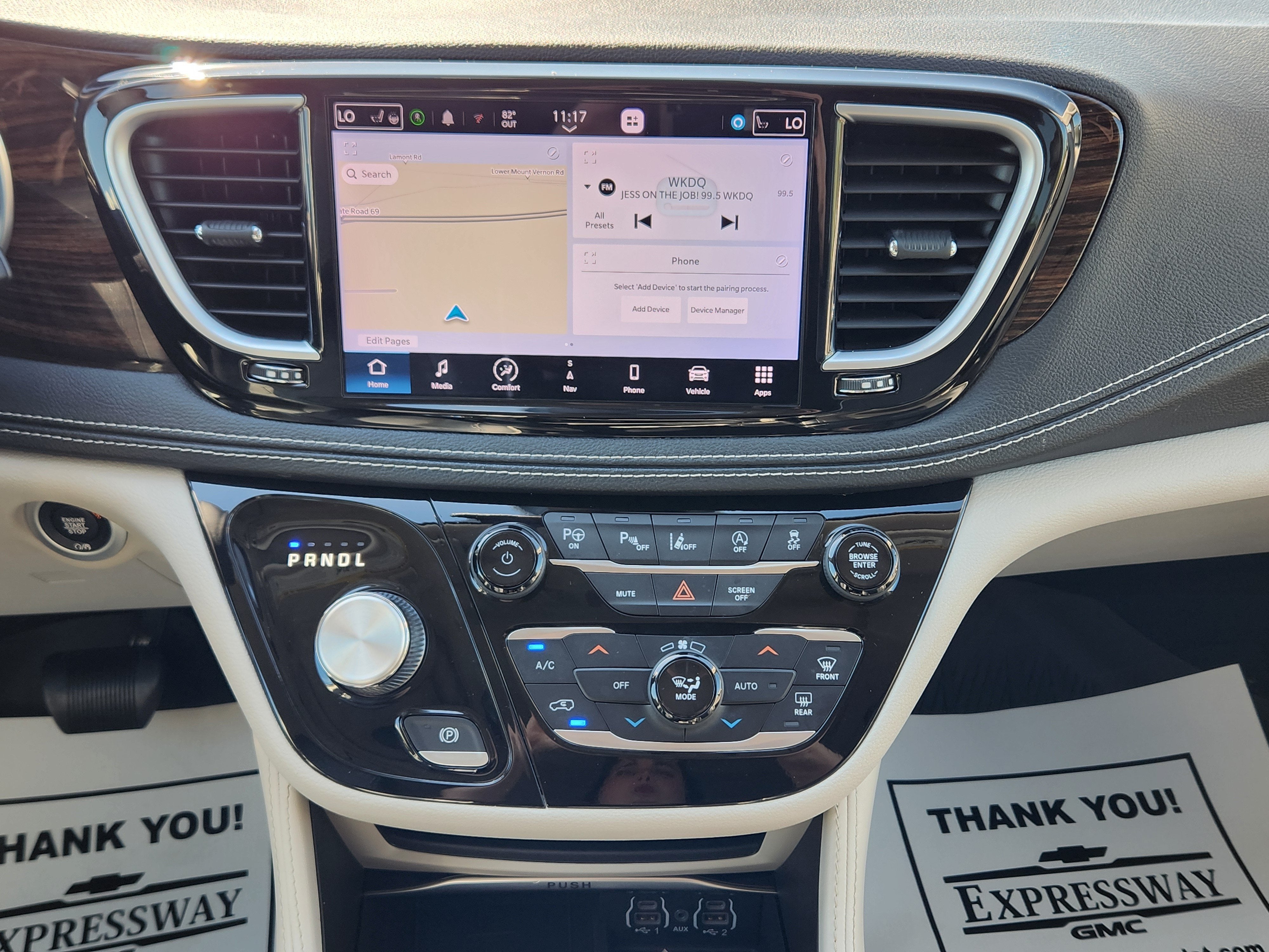 2022 Chrysler Pacifica Limited AWD