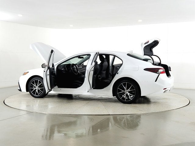 2023 Toyota Camry Base