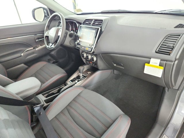 2026 Mitsubishi Outlander Sport SE