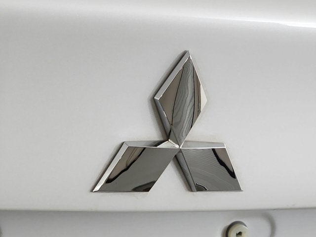 2027 Mitsubishi Outlander Sport ES