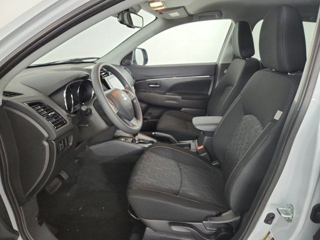 2027 Mitsubishi Outlander Sport ES
