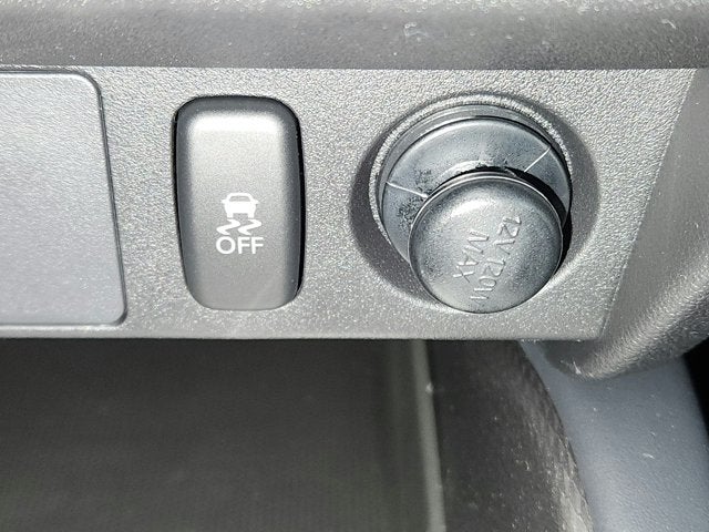 2027 Mitsubishi Outlander Sport ES