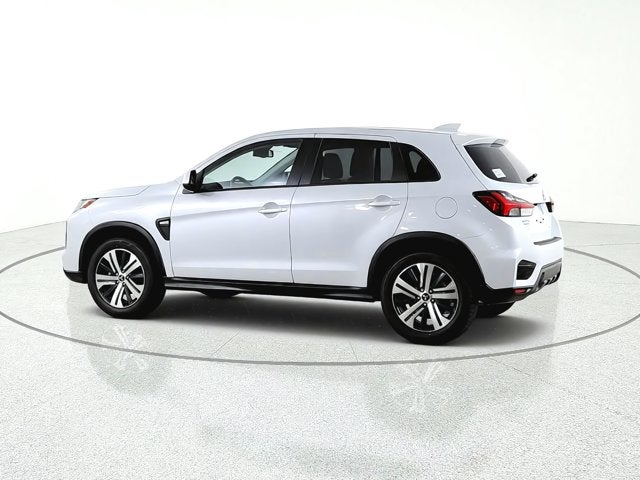 2027 Mitsubishi Outlander Sport ES