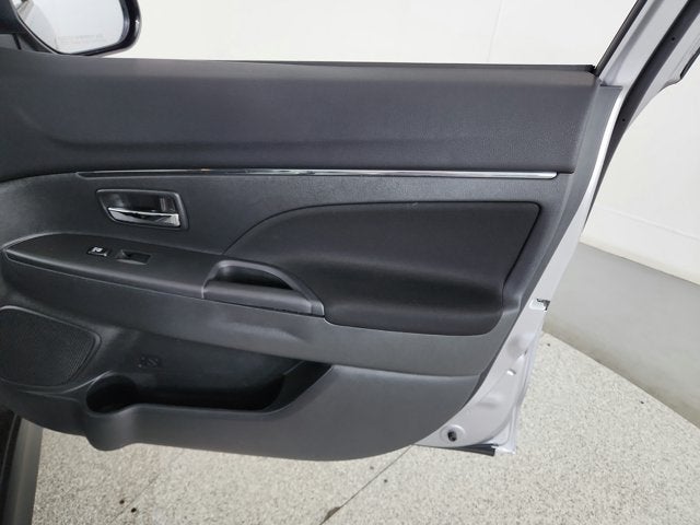2024 Mitsubishi Outlander Sport S
