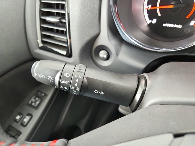 2026 Mitsubishi Outlander Sport LE