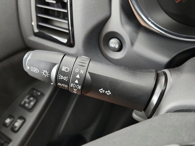 2026 Mitsubishi Outlander Sport LE