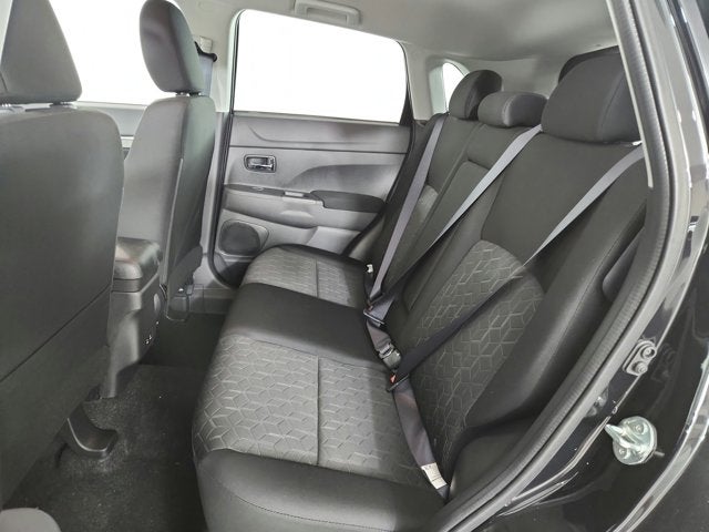 2026 Mitsubishi Outlander Sport LE