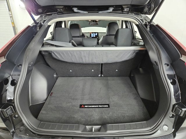 2023 Mitsubishi Eclipse Cross Base
