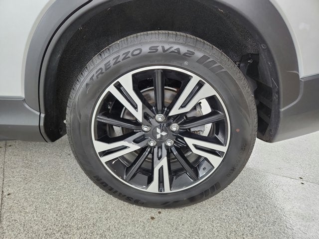 2025 Mitsubishi Eclipse Cross Base