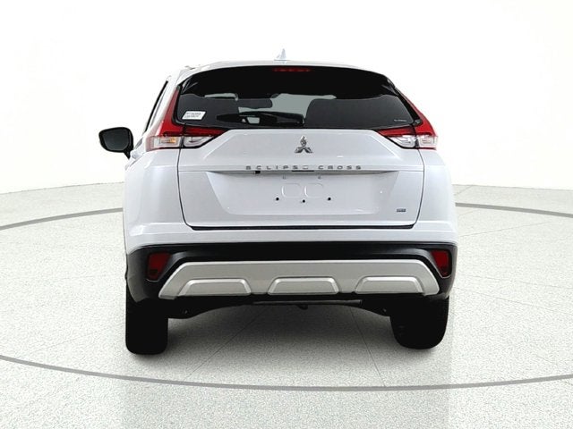 2026 Mitsubishi Eclipse Cross Base