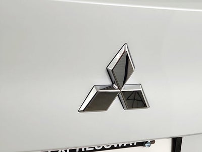 2026 Mitsubishi Outlander ES