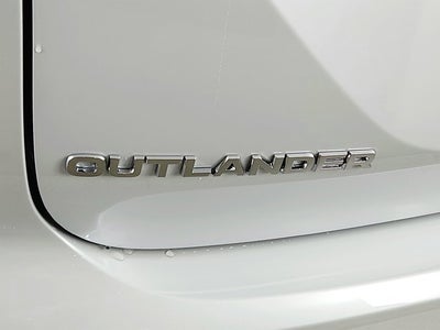 2026 Mitsubishi Outlander ES