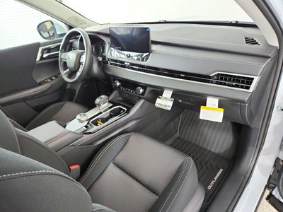 2026 Mitsubishi Outlander ES