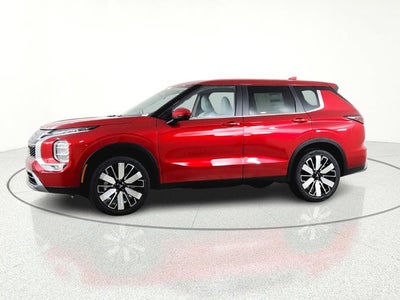 2026 Mitsubishi Outlander SE