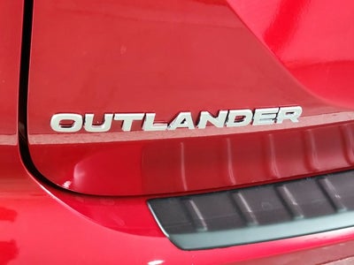 2026 Mitsubishi Outlander SE