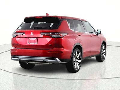 2026 Mitsubishi Outlander SE