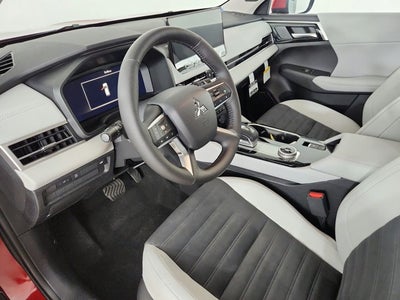 2026 Mitsubishi Outlander Base