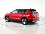 2026 Mitsubishi Outlander Base