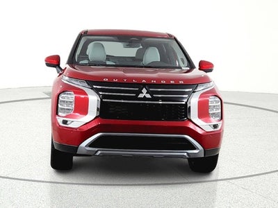 2026 Mitsubishi Outlander Base