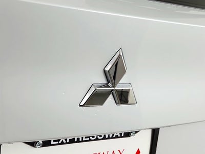 2026 Mitsubishi Outlander Base