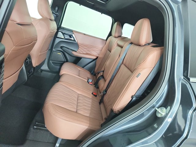 2025 Mitsubishi Outlander SEL