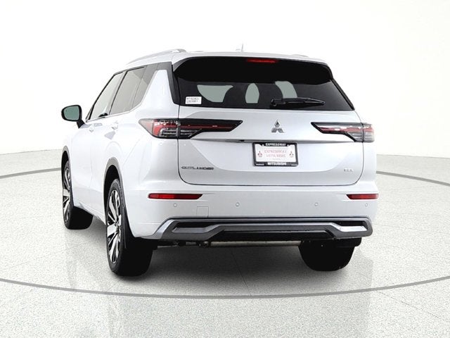 2026 Mitsubishi Outlander SEL