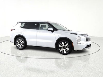 2026 Mitsubishi Outlander SEL
