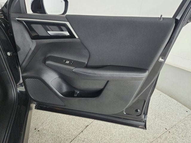 2024 Mitsubishi Outlander ES