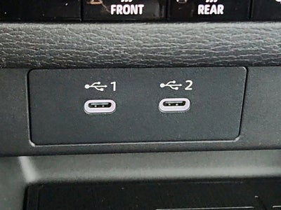 2026 Mitsubishi Outlander ES