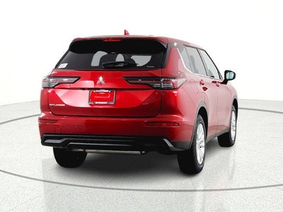 2026 Mitsubishi Outlander ES
