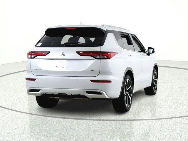 2022 Mitsubishi Outlander SEL