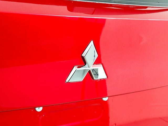 2026 Mitsubishi Outlander Base