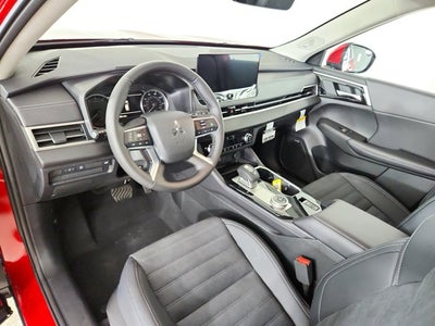 2026 Mitsubishi Outlander Base