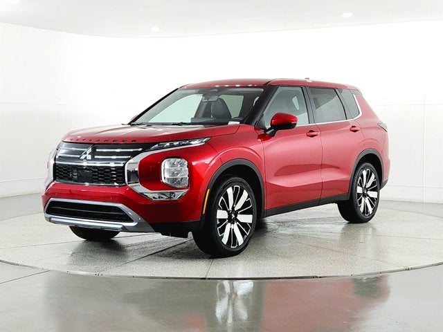 2026 Mitsubishi Outlander Base