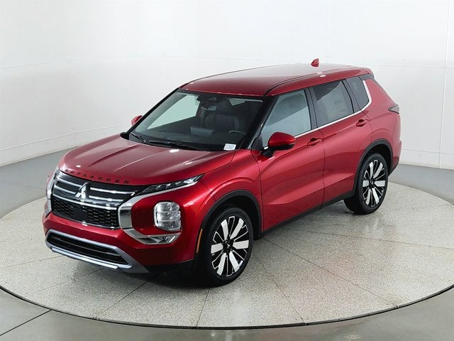 2026 Mitsubishi Outlander Base