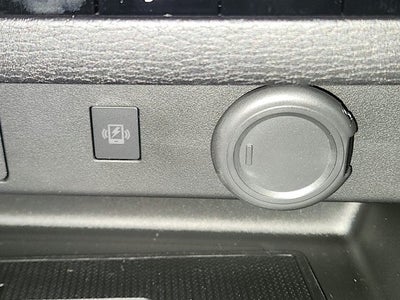 2027 Mitsubishi Outlander LE