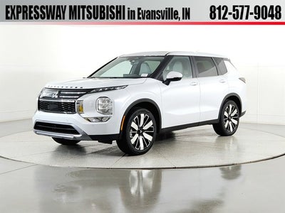 2026 Mitsubishi Outlander SE