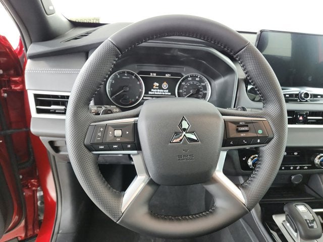 2026 Mitsubishi Outlander Base