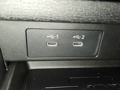 2026 Mitsubishi Outlander LE