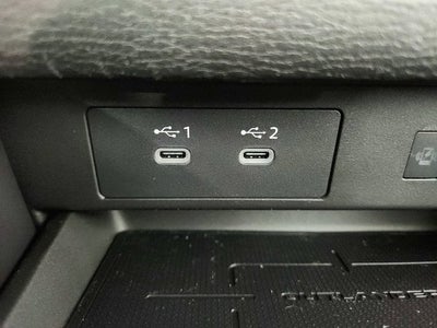 2026 Mitsubishi Outlander Base