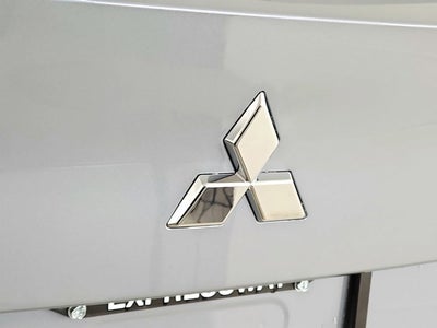 2026 Mitsubishi Outlander Base