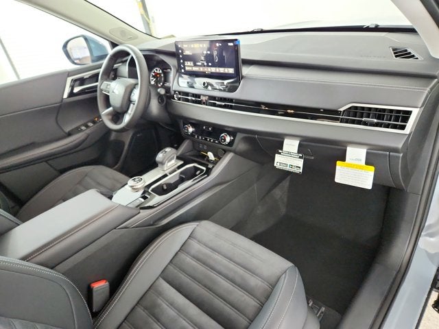 2026 Mitsubishi Outlander Base